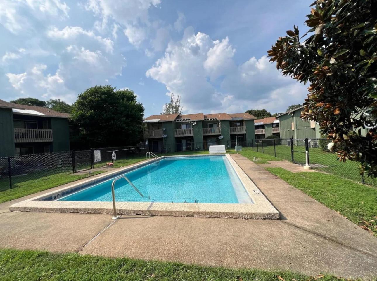 Modern 2 Bedroom Townhome Minutes From The Beach!! Fort Walton Beach Exteriér fotografie
